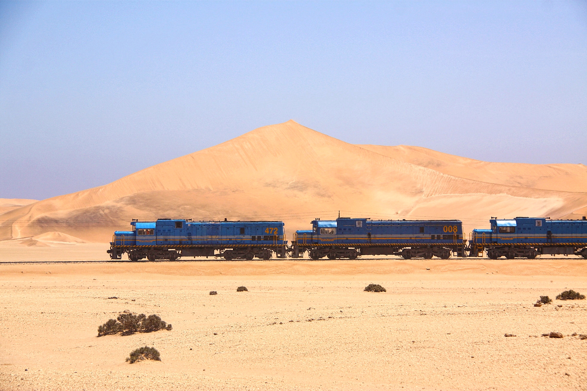 Desert Express, Connaisseurs du voyage, Trains
